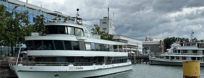 Hafen Friedrichshafen is one of Locais curtidos por Paco.