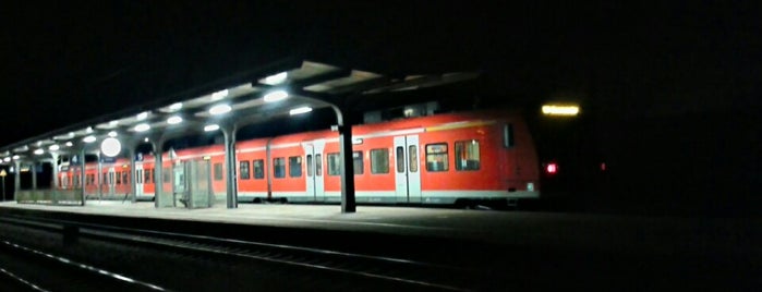 Bahnhof Neu-Edingen/Friedrichsfeld is one of Bf's Baden (Nord).