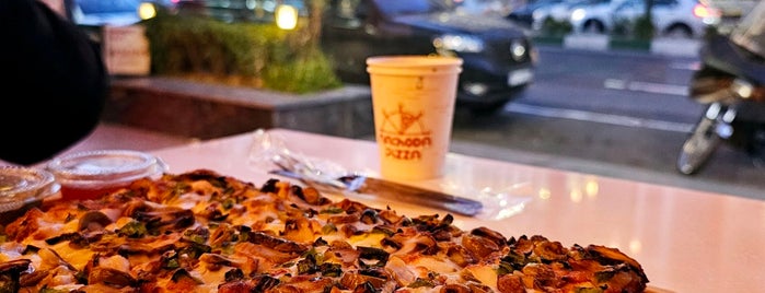 Nakhoda Pizza | پیتزا ناخدا is one of restaurant and coffee.