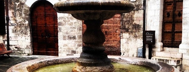 Largo del Bargello - Fontana dei Matti is one of Vito’s Liked Places.