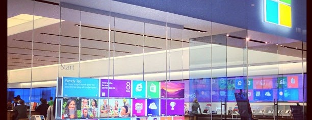 Microsoft Store is one of Sam 님이 좋아한 장소.