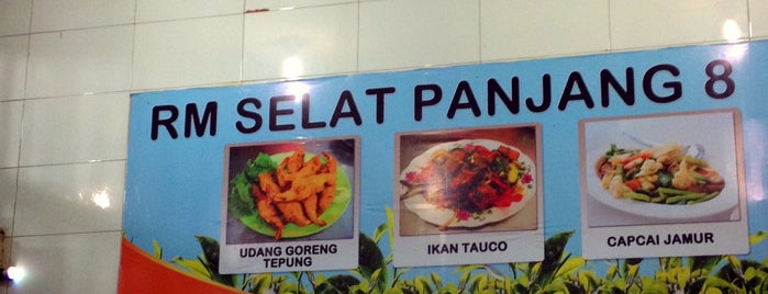 Wisata Kuliner Selat Panjang is one of Medan.