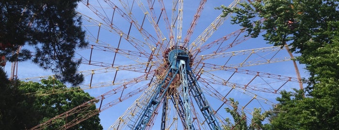 Парк «Победа» is one of kyiv.