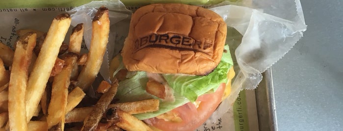 BurgerFi is one of Nevena : понравившиеся места.