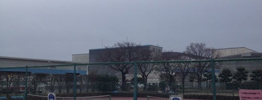 鈴川公園テニスコート is one of 神奈川県の公園.
