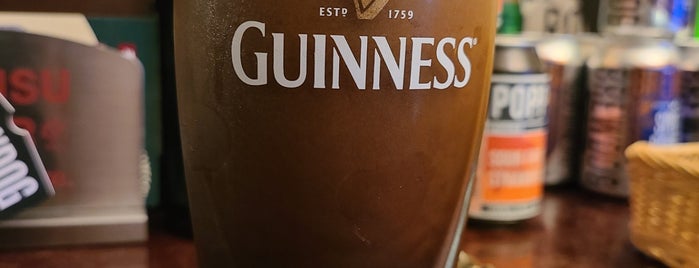 Beer Pub ROGUE ローグ is one of GUINNESS.