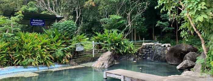 ธารน้ำร้อนบ่อคลึง is one of Hot Spring Baths of Thailand.