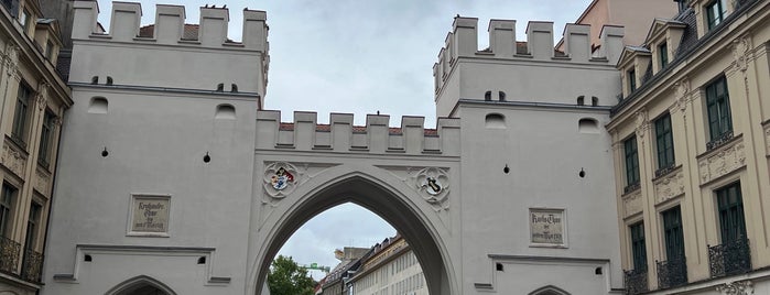 Puerta de Carlos is one of Qué ver en Munich.