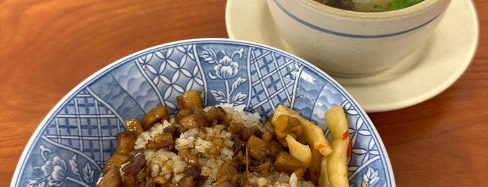 味家魯肉飯（排骨酥湯、筒仔米糕） is one of Taipei EATS - 店面小吃 ii.