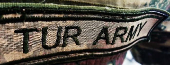 NATO Rapid Deployable Corps is one of Onder'in Beğendiği Mekanlar.