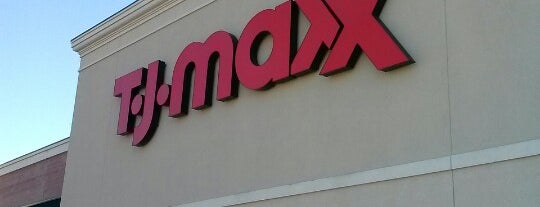 T.J. Maxx is one of Philip A.さんのお気に入りスポット.