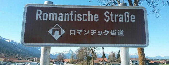 Hohenschwangau is one of Orte, die Fatih gefallen.