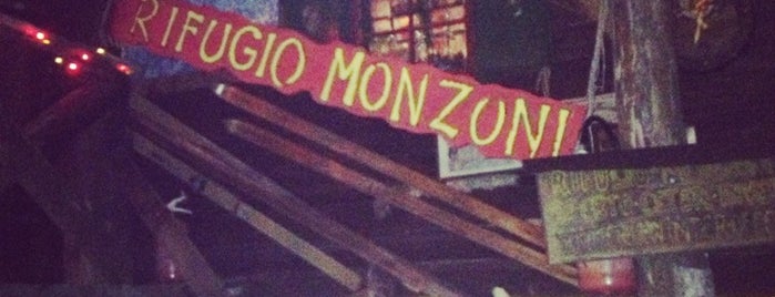 Rifugio Monzoni is one of Ristoranti d'Italia.