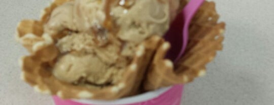 Baskin-Robbins is one of The 7 Best Places for Black Raspberry in Houston.