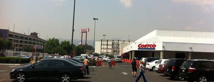 Costco is one of Alejandroさんのお気に入りスポット.