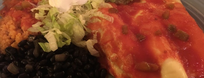 Pepe's Mexican Restaurant is one of Posti che sono piaciuti a N.