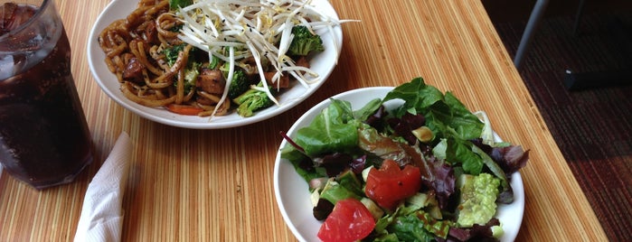 Noodles & Company is one of Steve'nin Beğendiği Mekanlar.