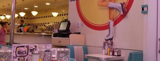Tommy Mel's is one of Restaurantes Barcelona.