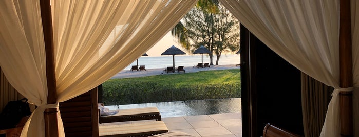 Luxury villa ocean view is one of Posti che sono piaciuti a Samanta.
