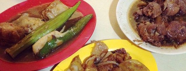 夜上海潮州粥 Ye Shang Hai Teochew Porridge is one of Late Nite food.