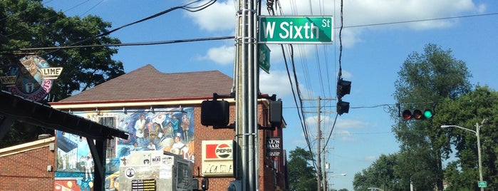 Al's Bar is one of Kentucky's Music Venues.