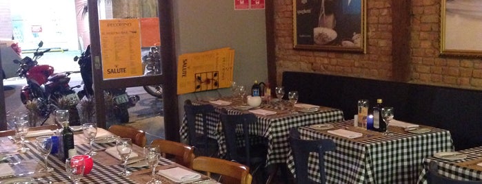 Pecorino Bar & Trattoria is one of สถานที่ที่บันทึกไว้ของ Fabio.