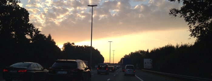 E40 is one of Belgium / Highways / E40.