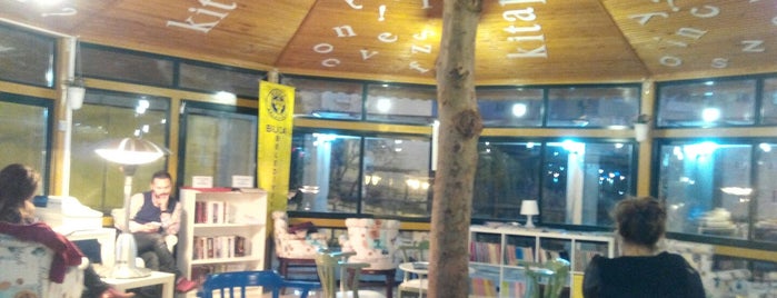 7Göller Kitap Cafe is one of keşif.