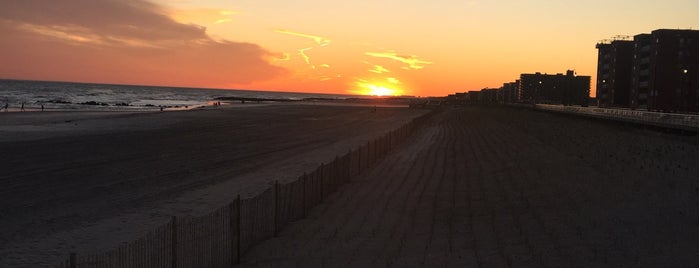 Monroe Beach is one of Kimmie's Saved Places.