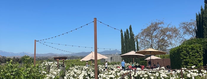 Lorimar Winery Vineyards is one of Winery to do.