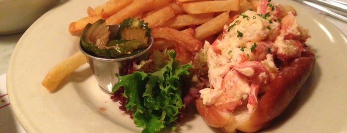 Ed's Lobster Bar is one of Seafood-To-Do List.