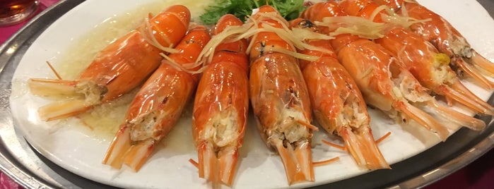 Restoran Yew Kei is one of Food to try.