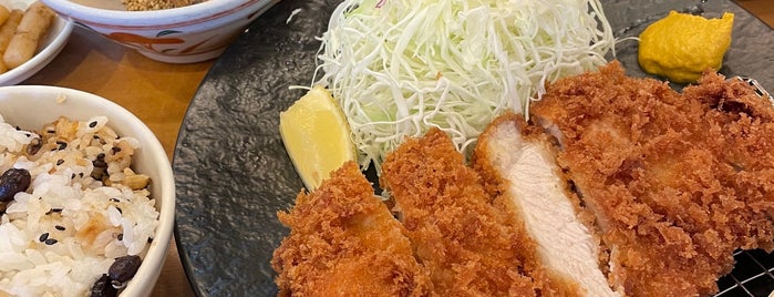 とんかつ玉藤 厚別店 is one of その他・食.