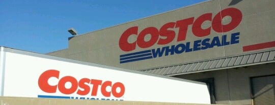 Costco is one of Elliaさんのお気に入りスポット.
