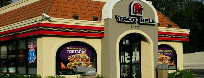 Taco Bell is one of Lugares favoritos de Cayla C..