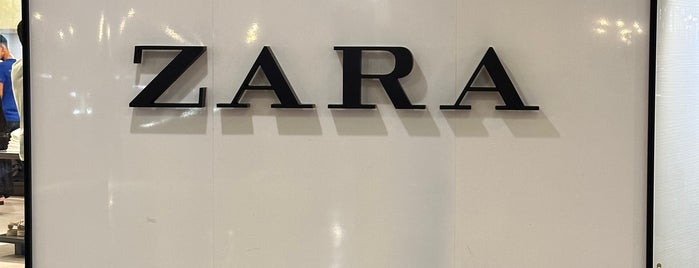 Zara is one of Ericさんのお気に入りスポット.