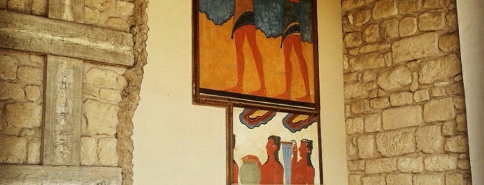 Knossos is one of Lieux qui ont plu à Patrizia.