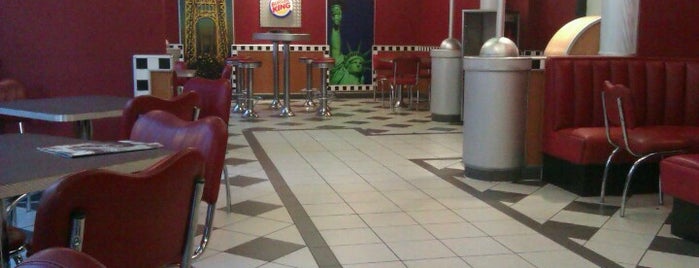 Burger King is one of N.'ın Kaydettiği Mekanlar.