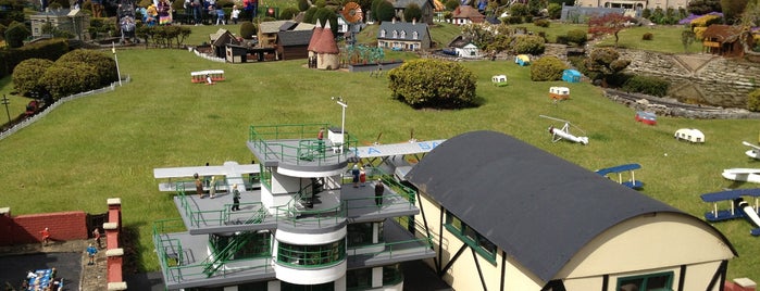 Bekonscot Model Village is one of UK Tourist Attractions & Days Out.