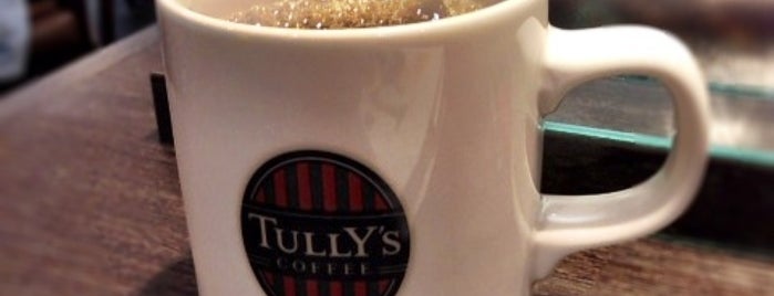 Tully's Coffee is one of 🍩 님이 좋아한 장소.