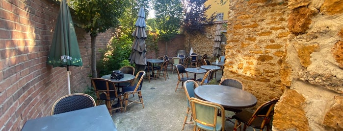 L'Amourette is one of Bar/Café terrasse.