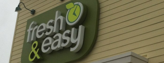 Fresh & Easy Neighborhood Market is one of slonewsさんのお気に入りスポット.
