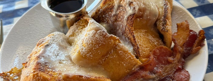 Merridee's Breadbasket is one of Restaurants in nashville.