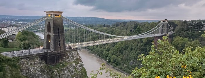 Clifton Suspension Bridge is one of England.