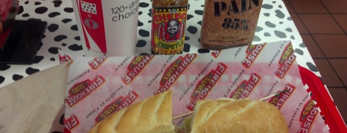 Firehouse Subs is one of Locais curtidos por Cole.