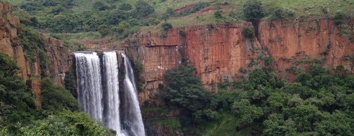 Elands River Falls is one of Orte, die Andy gefallen.