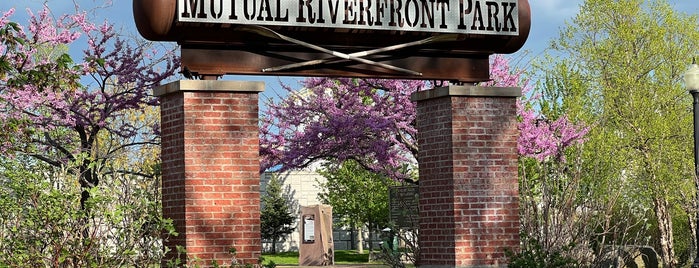 Mutual Riverfront Park is one of Favorite Hiding Spots.