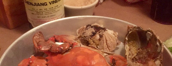 Mud City Crab House is one of NJ Finds.