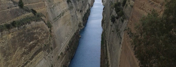 Corinth Canal is one of สถานที่ที่ Bego ถูกใจ.