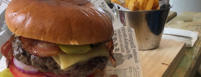 Project Burger is one of Club Gastronómico.